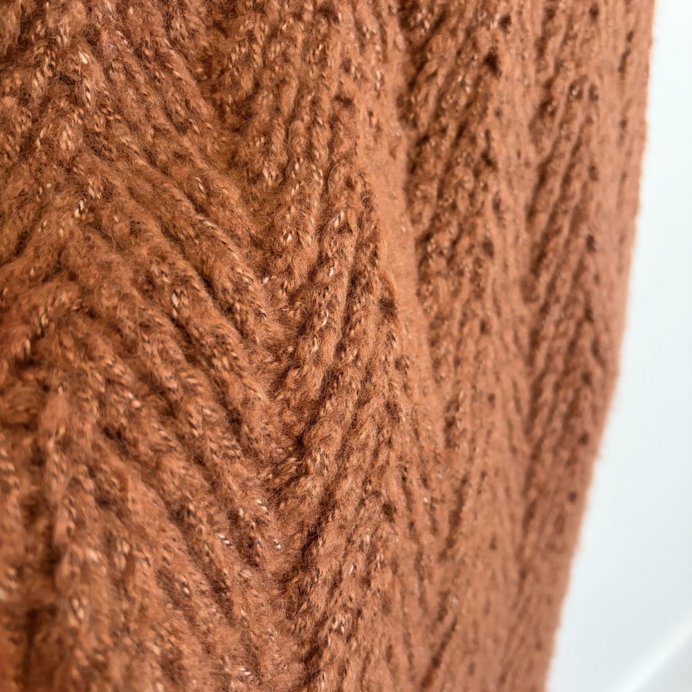 NWT FRYE Faux Mohair Oversized Throw Blanket 50" x 70" Rust Brown Neutral Home - Picture 10 of 14